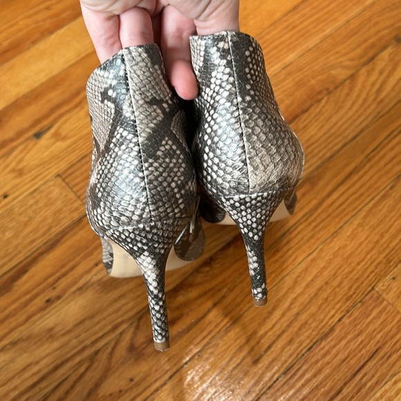 🐍Fergie Python Heels - Picture 8 of 10